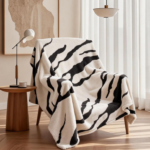Black and White Abstract Patterned Plush Throw – Modern Minimalist Sofa Cover